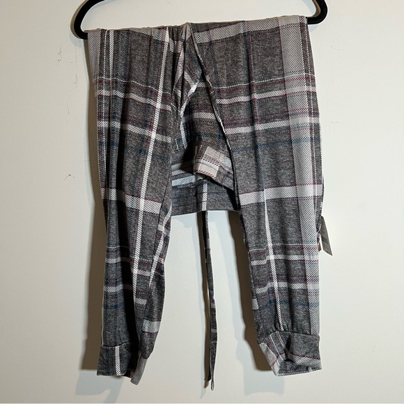 Secret Treasures Hacci Knit Plaid Pajama Jogger Pants - Picture 3 of 4